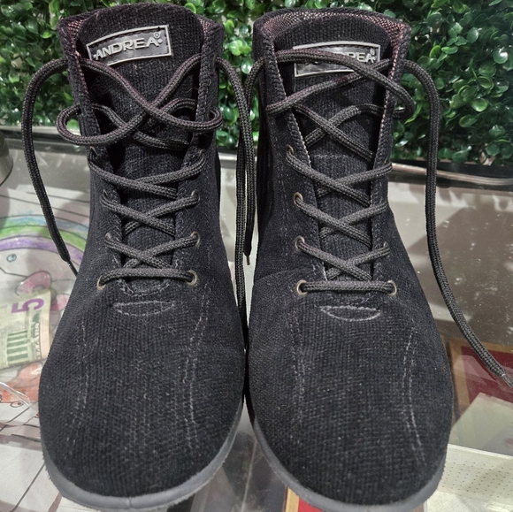 BOTINES ANDREA SIZE 9 - Picture 9 of 10